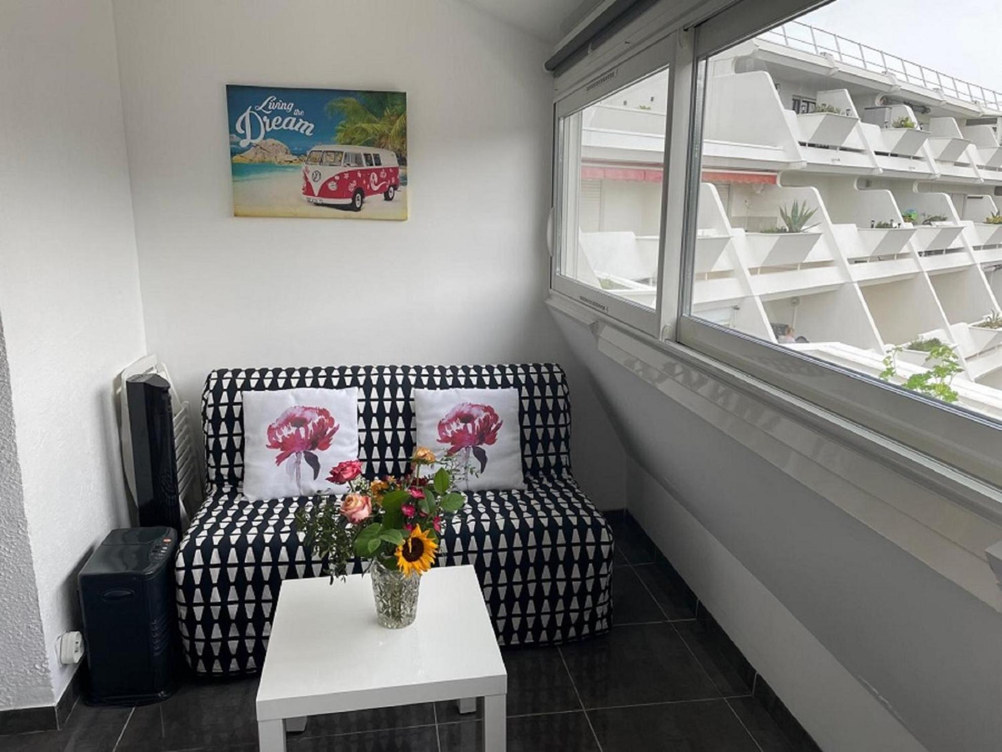 Vittoria Immobilier 11 - Reglement Sur Place - Cheques Vacances Acceptes La Grande Motte Bilik gambar
