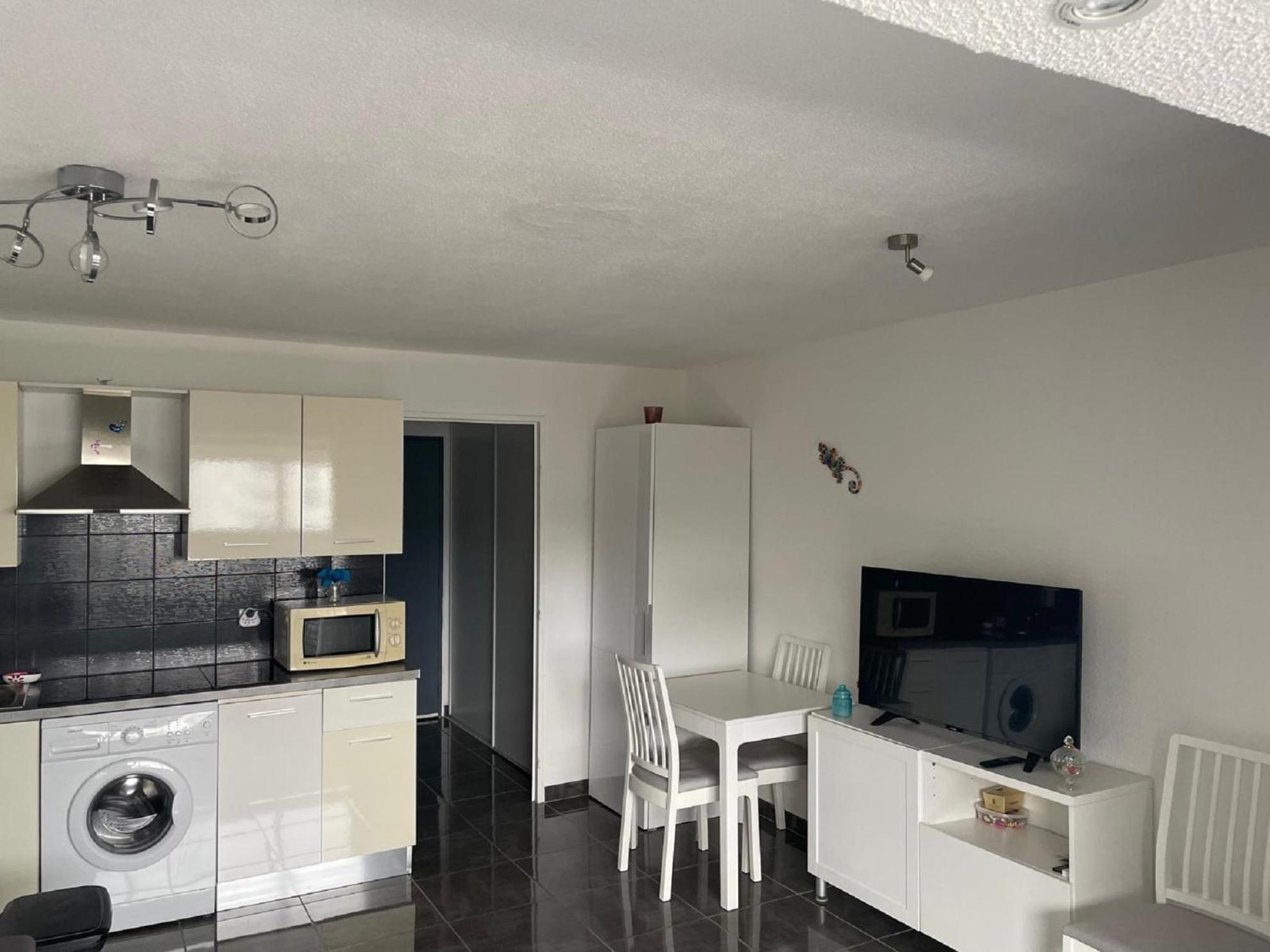 Vittoria Immobilier 11 - Reglement Sur Place - Cheques Vacances Acceptes La Grande Motte Bilik gambar
